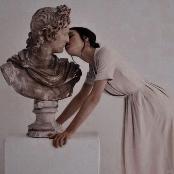 Human & Sculpture