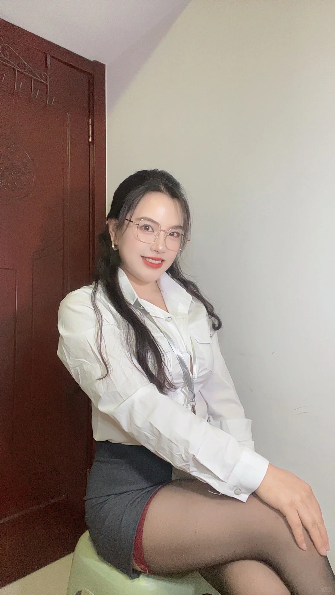 微胖少妇、反差感的魅力女生