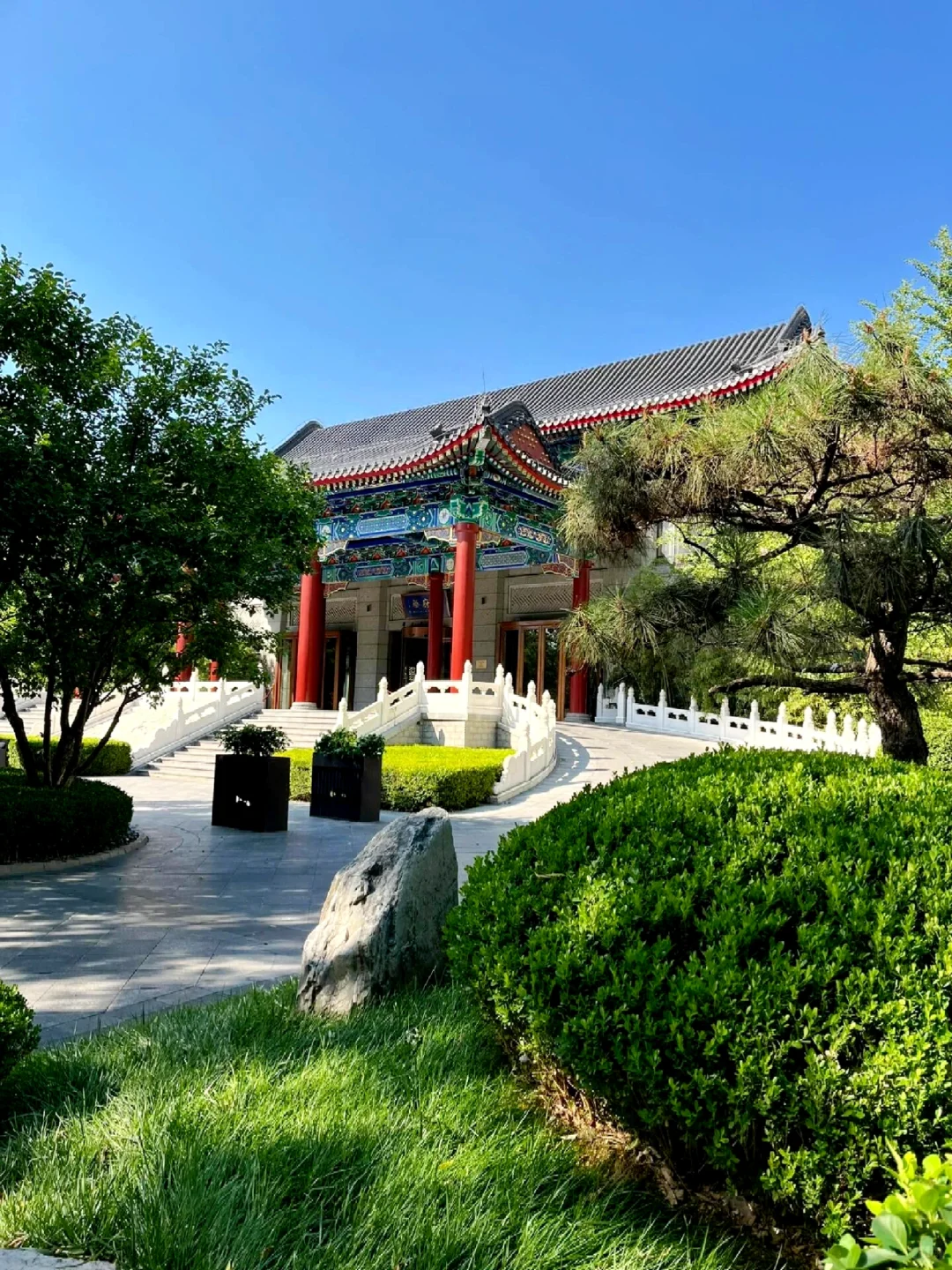 朝阳公园的顶级豪宅：缦合北京和霄云路8号