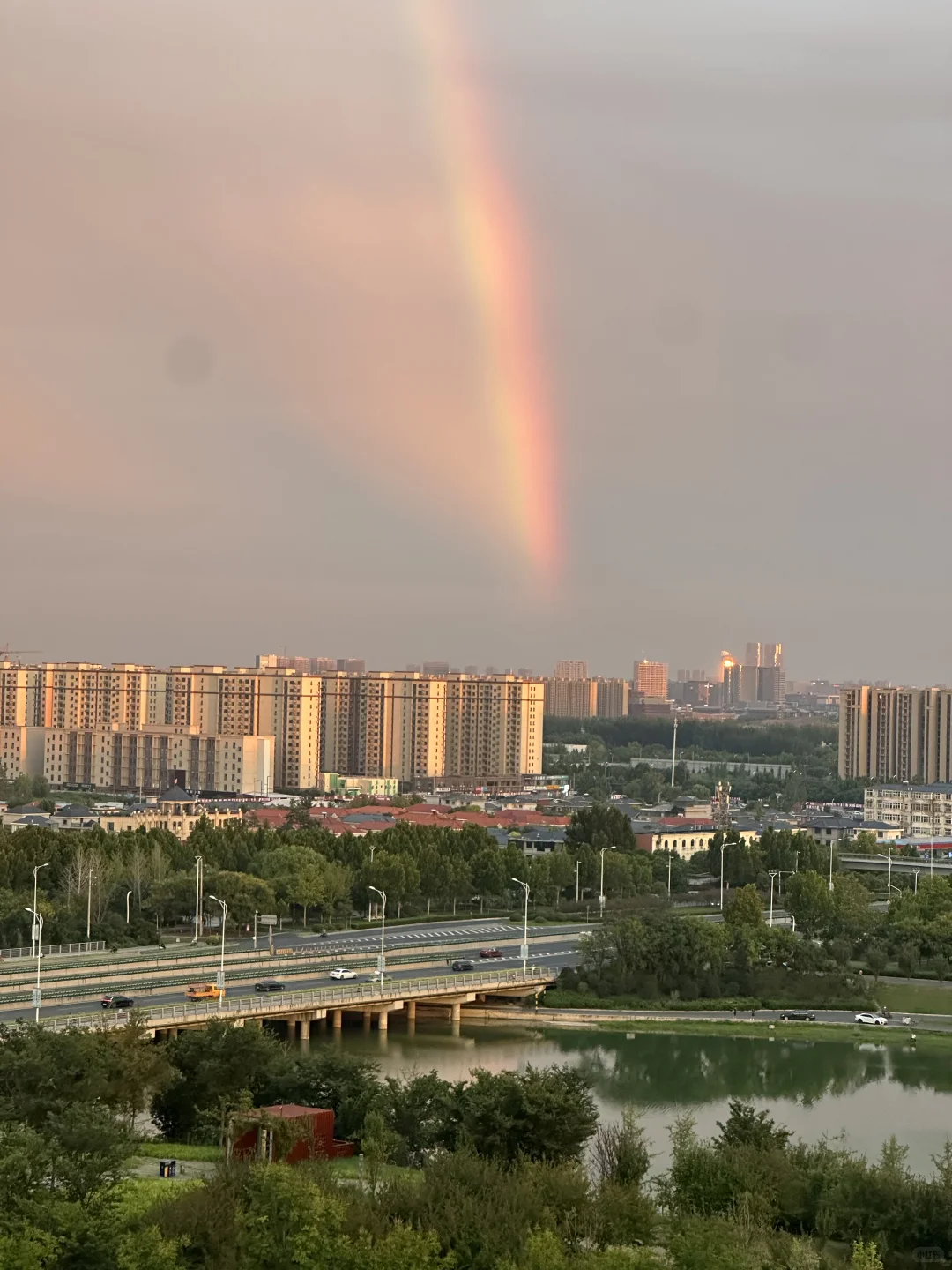 建业河畔洋房 个人出售 精装修 带车位