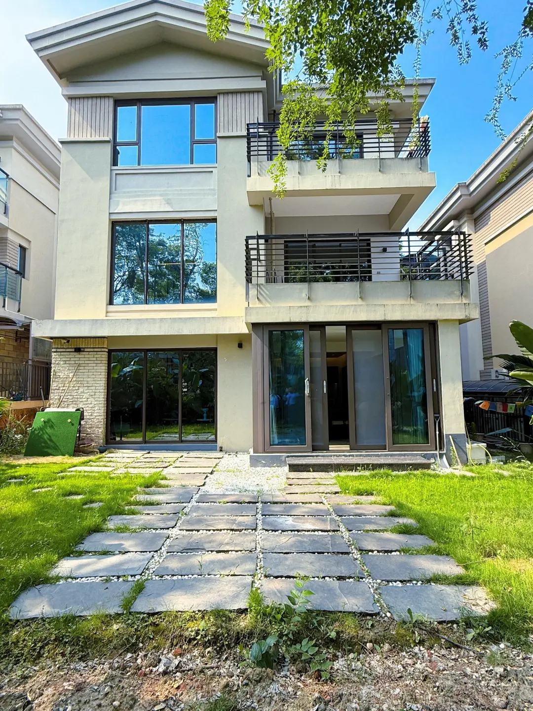 城南精装住宅独栋，150万急售不议价！