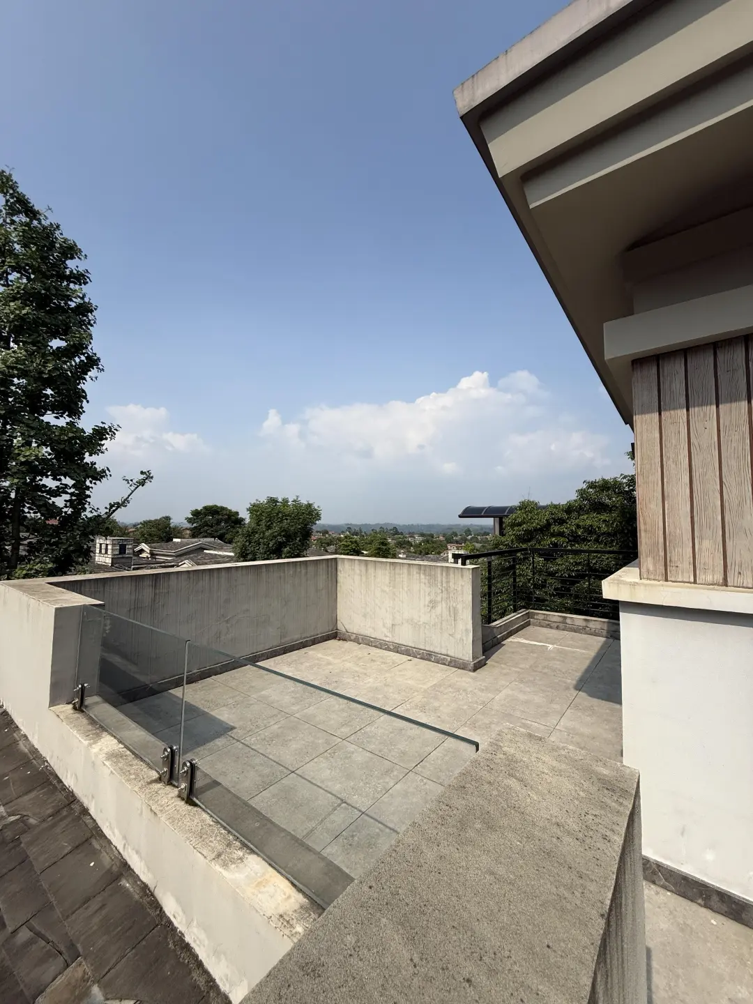 城南精装住宅独栋，150万急售不议价！
