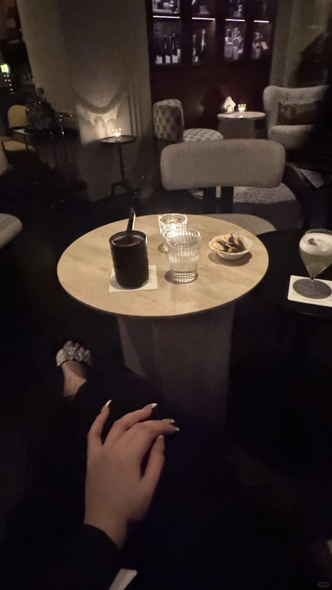 她私下就是🚬🍷都来啊