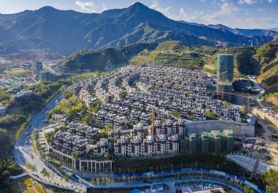 房地产下行，以后这些花活设计还能看到吗？
