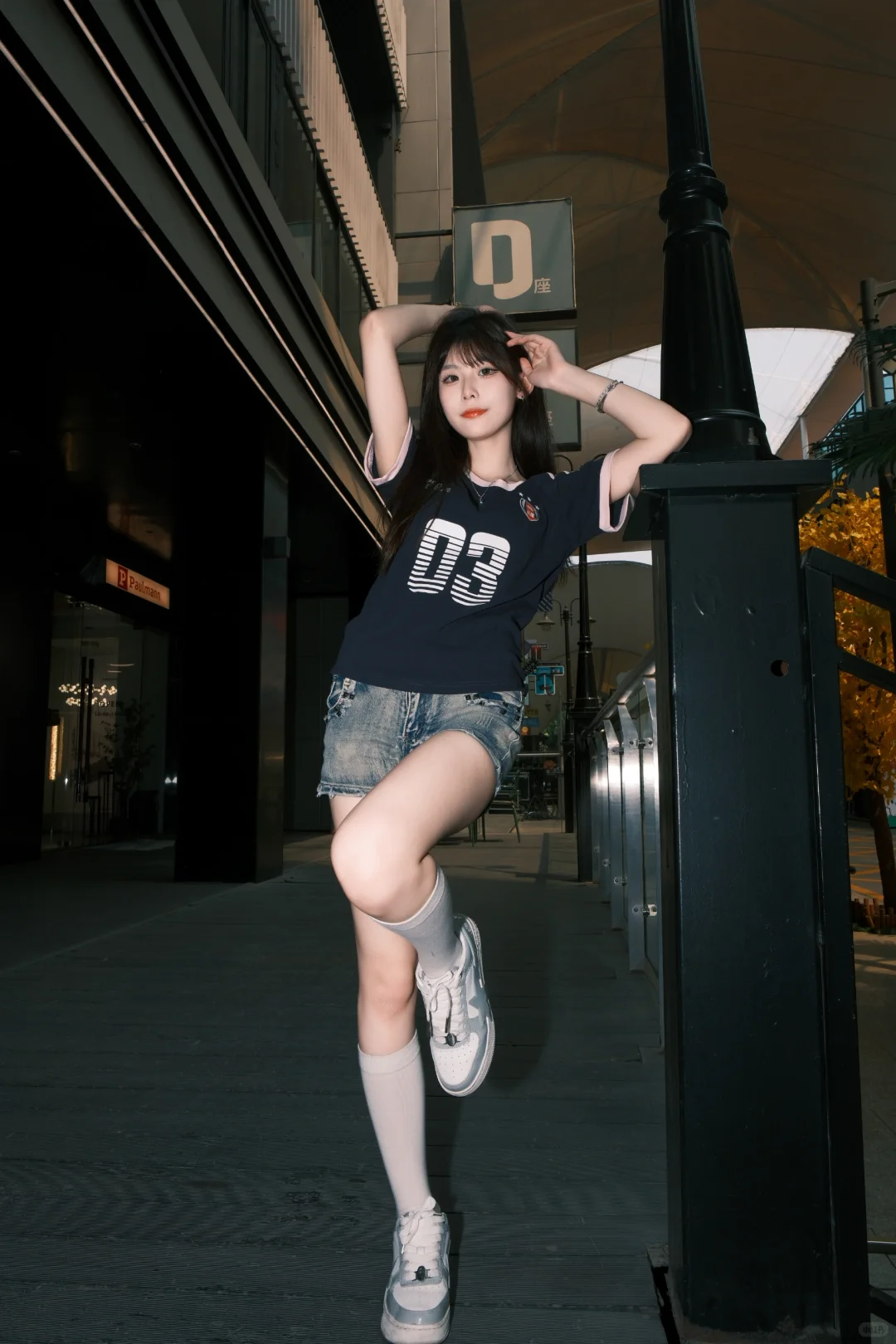 闪光灯辣妹