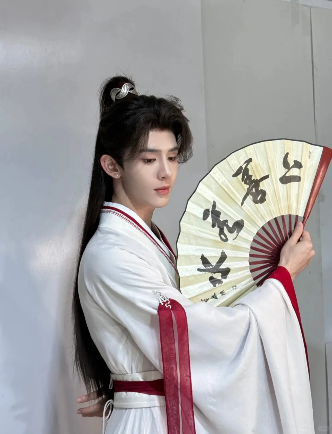 这位james有点太美了……
