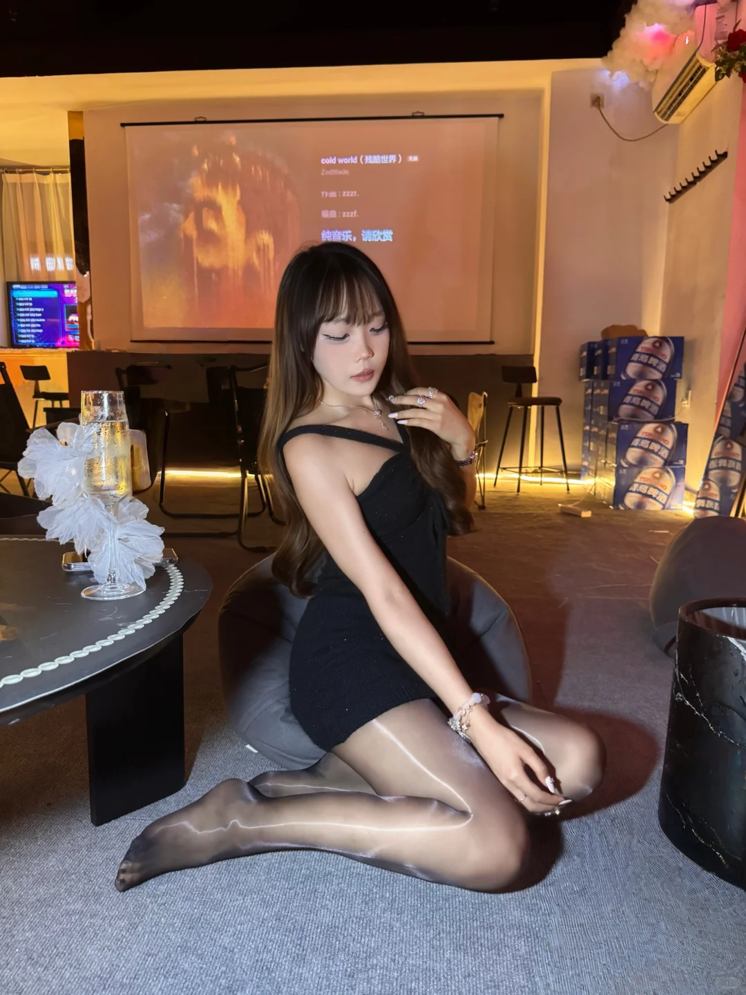 噩梦和春梦都是我的脸吧？