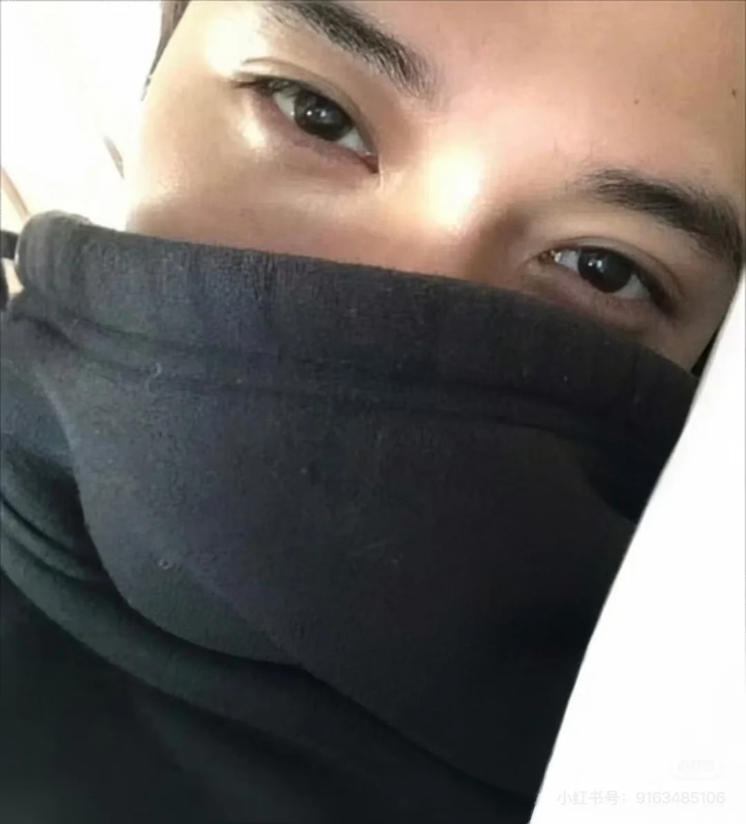 OMG邱泽这标准的桃花眼