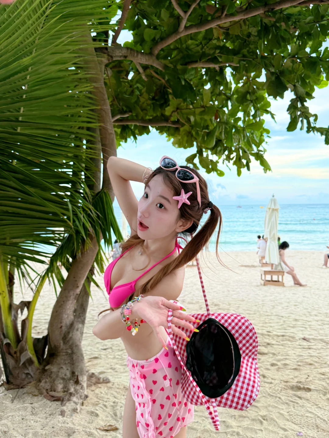 草莓味的夏天🍓🫧