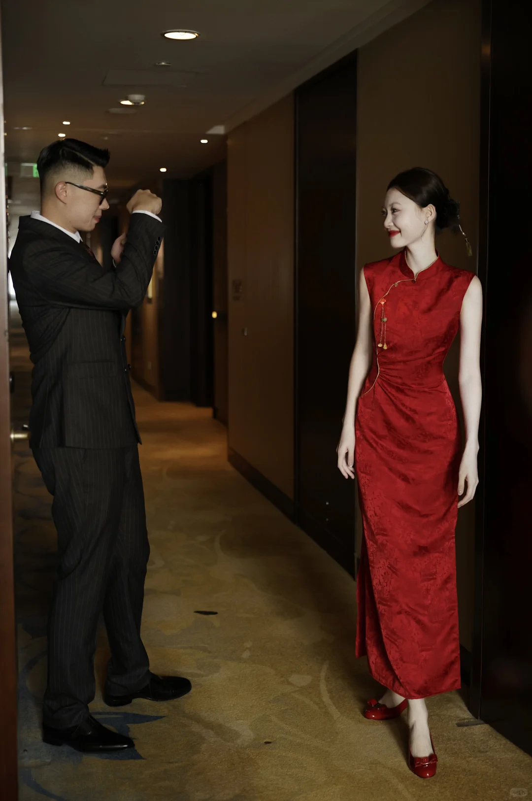 婚礼分享｜红旗袍把我显白到发光