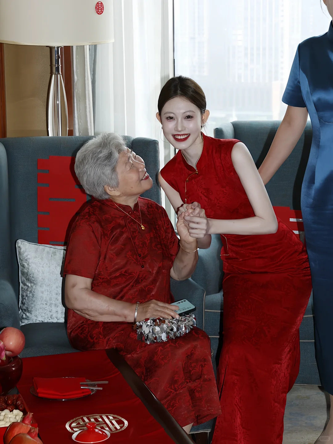 婚礼分享｜红旗袍把我显白到发光