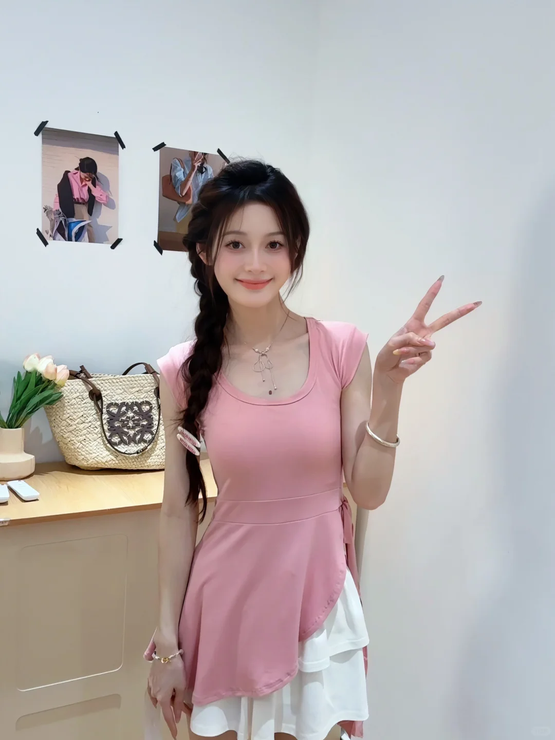 好喜欢这身啊！太爱粉色了叭💕
