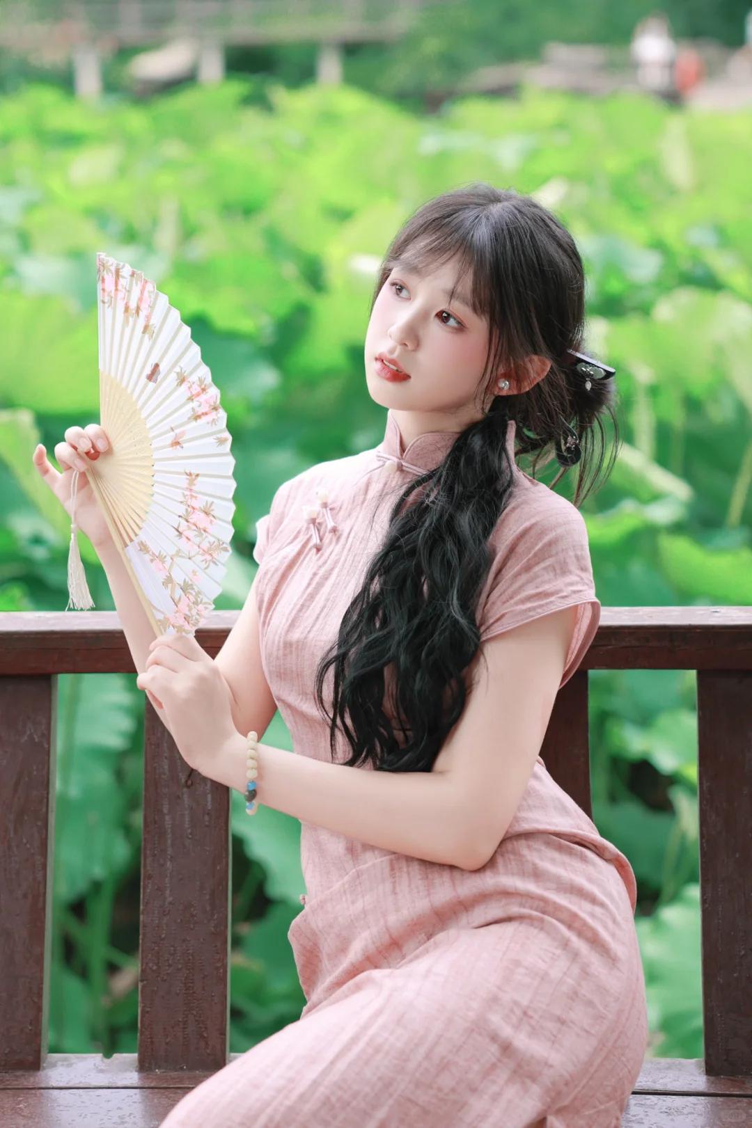 荷花与旗袍的适配感～