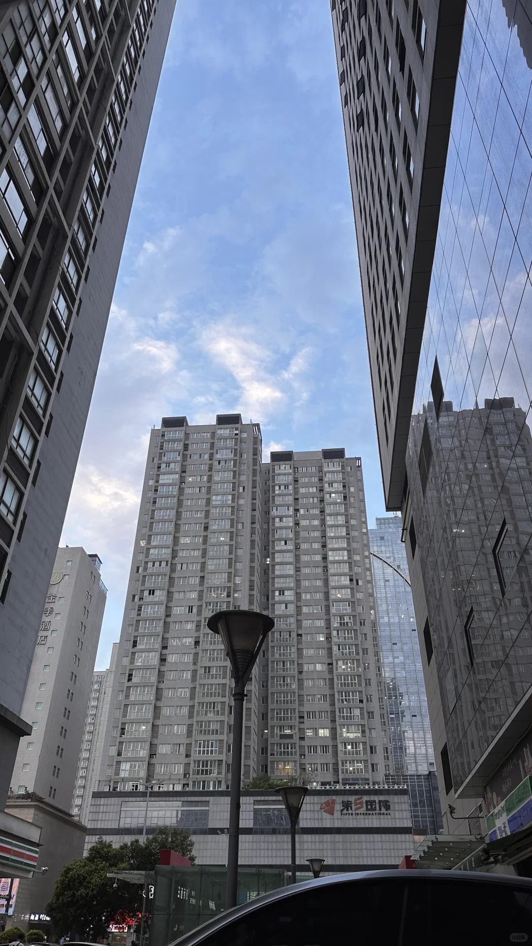 求租短租保定火车站附近一居精装