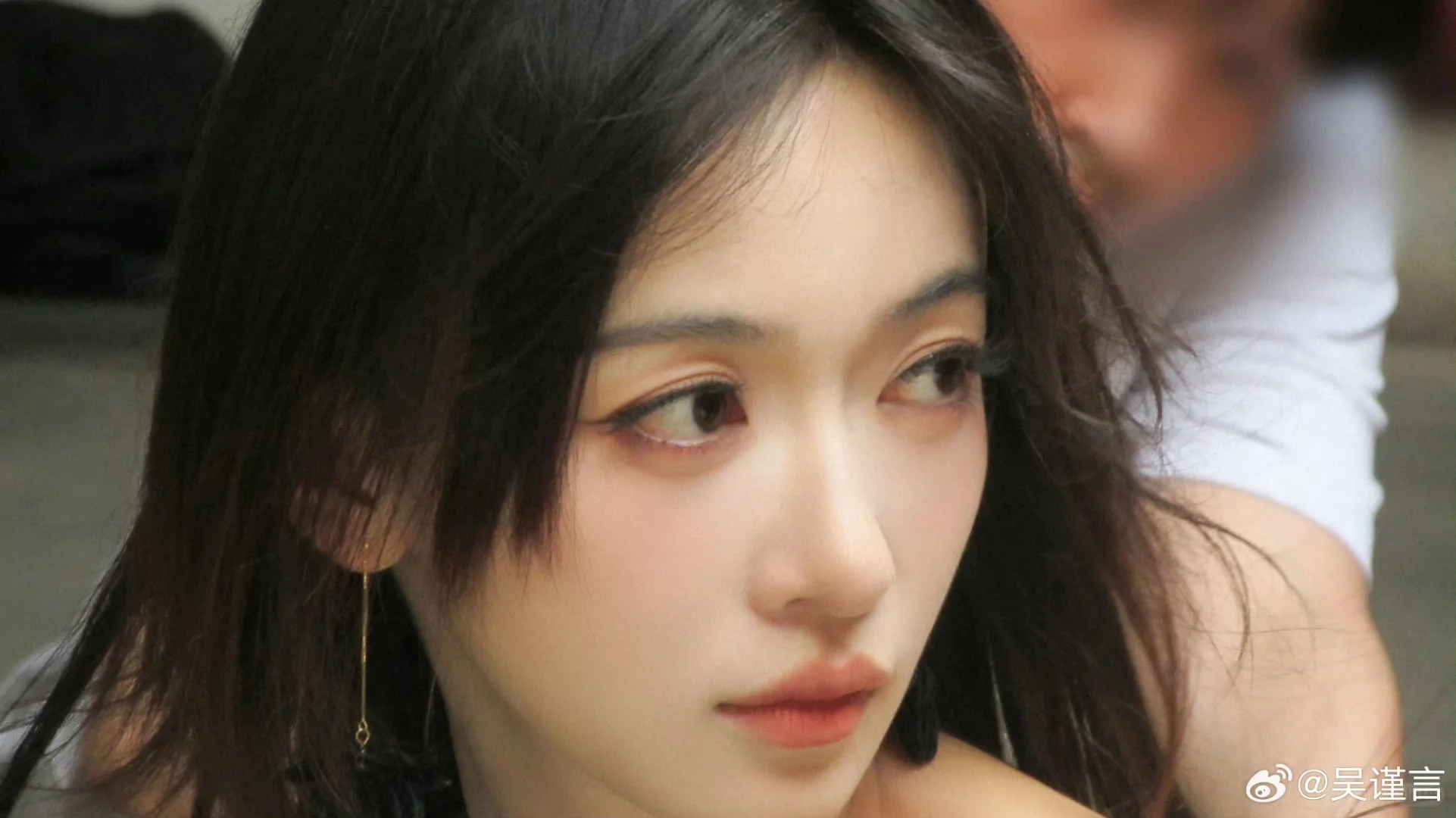 我的天哪这居然是吴谨言
