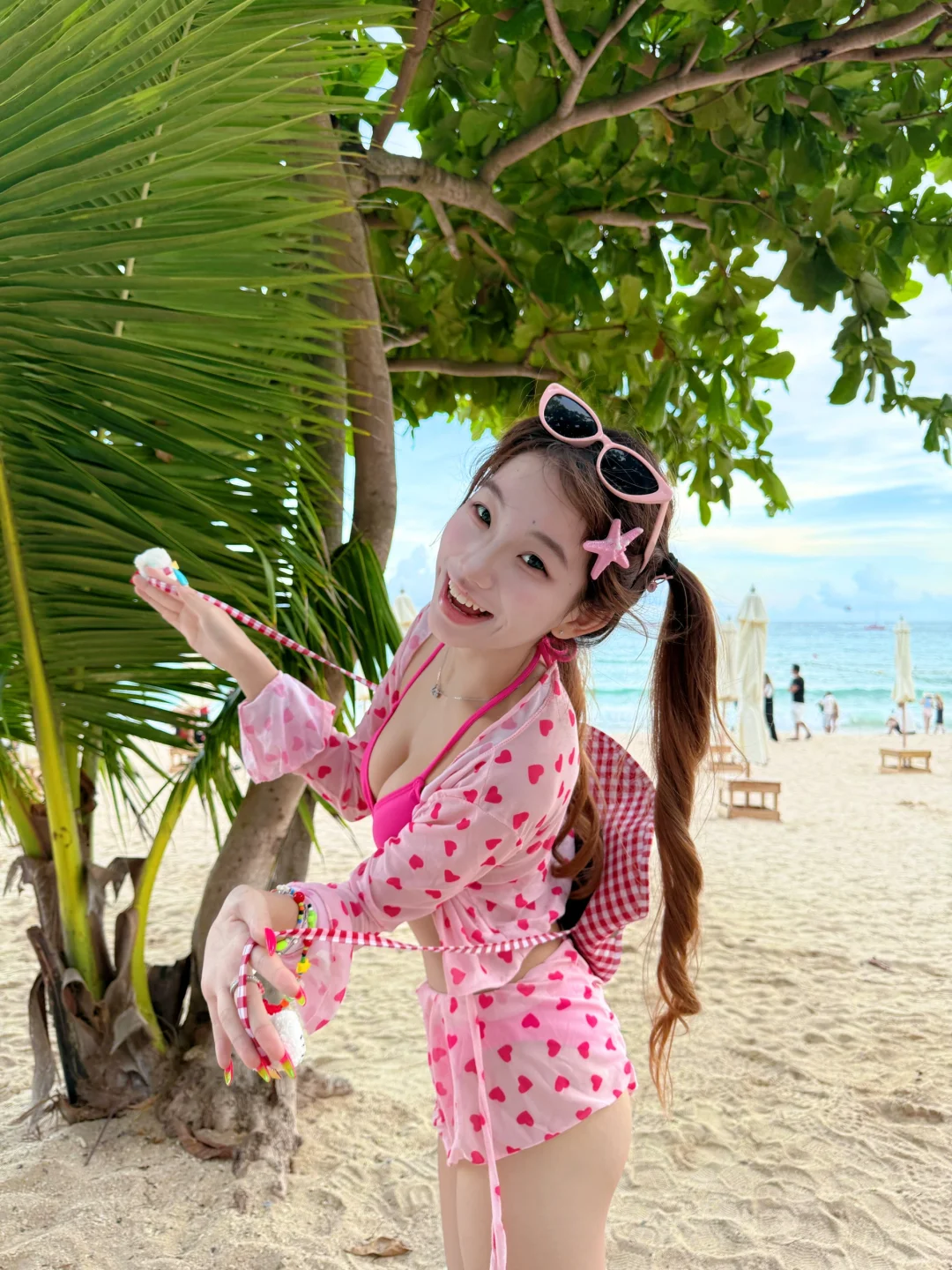 草莓味的夏天🍓🫧