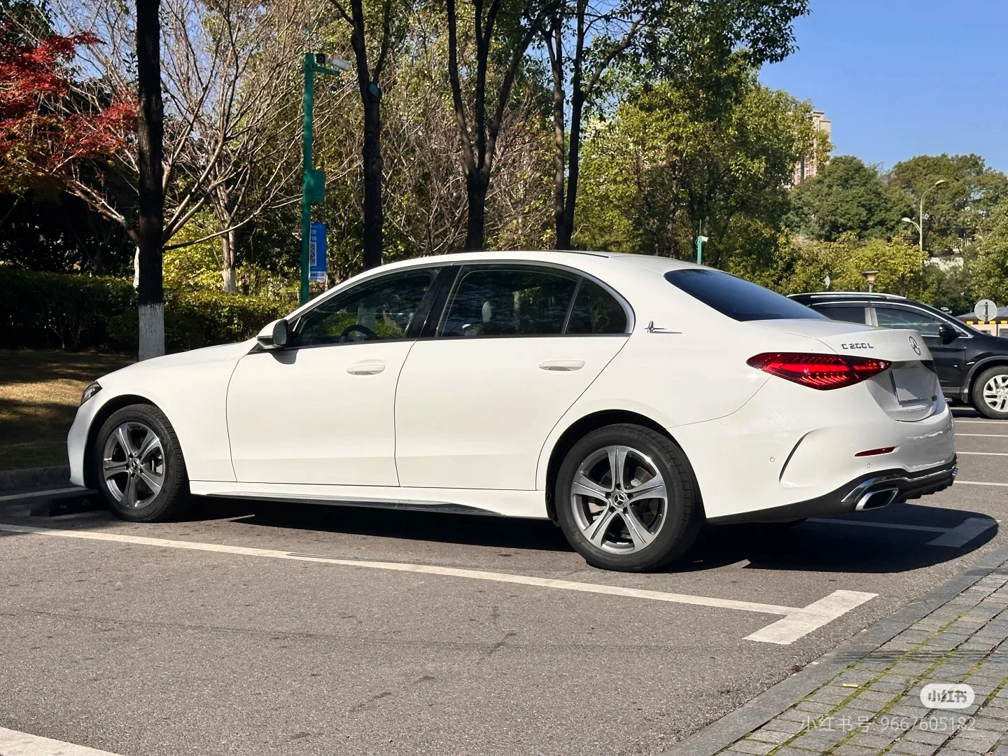 福建求购一辆2022款奔驰C200L或260l！