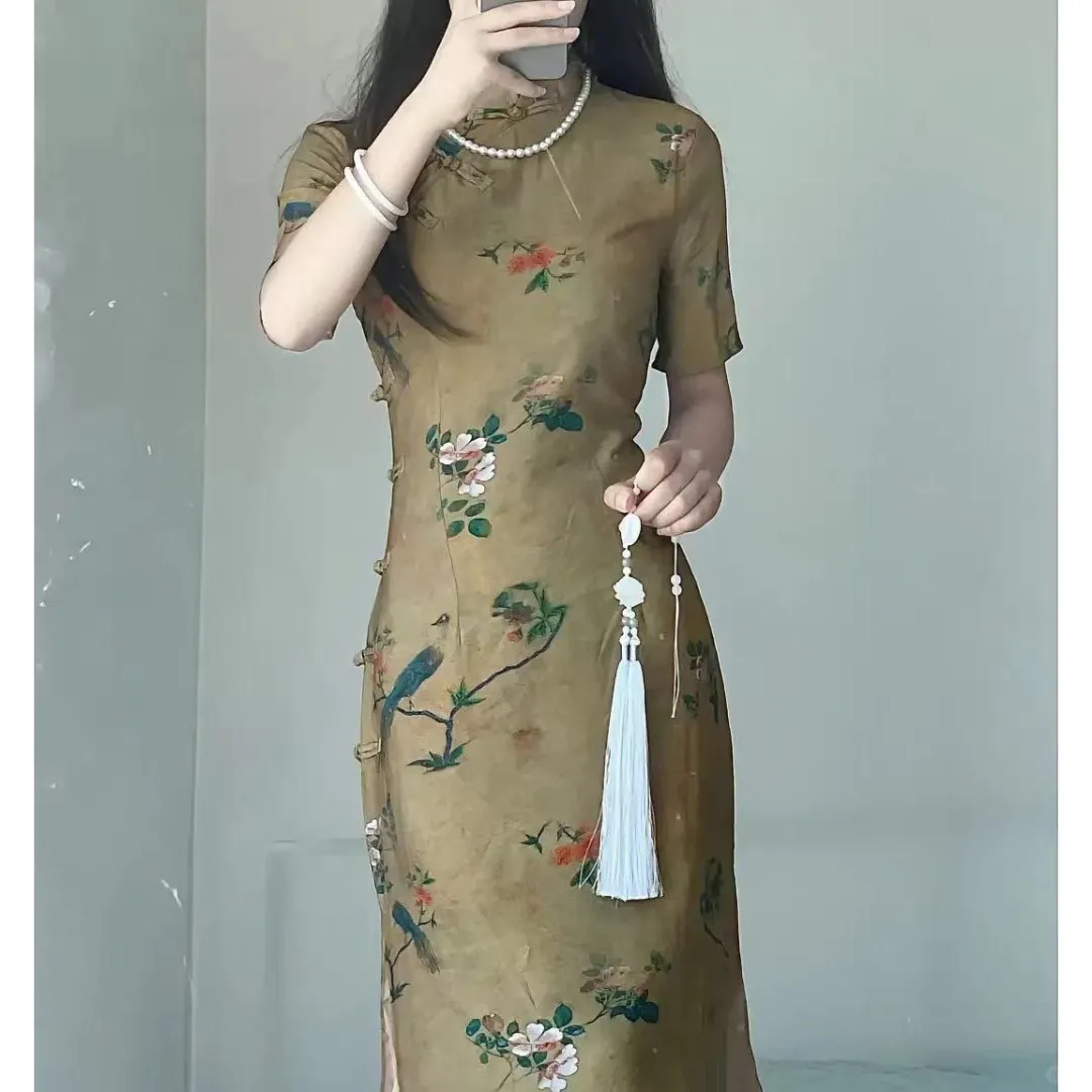 这件旗袍真的太仙了！