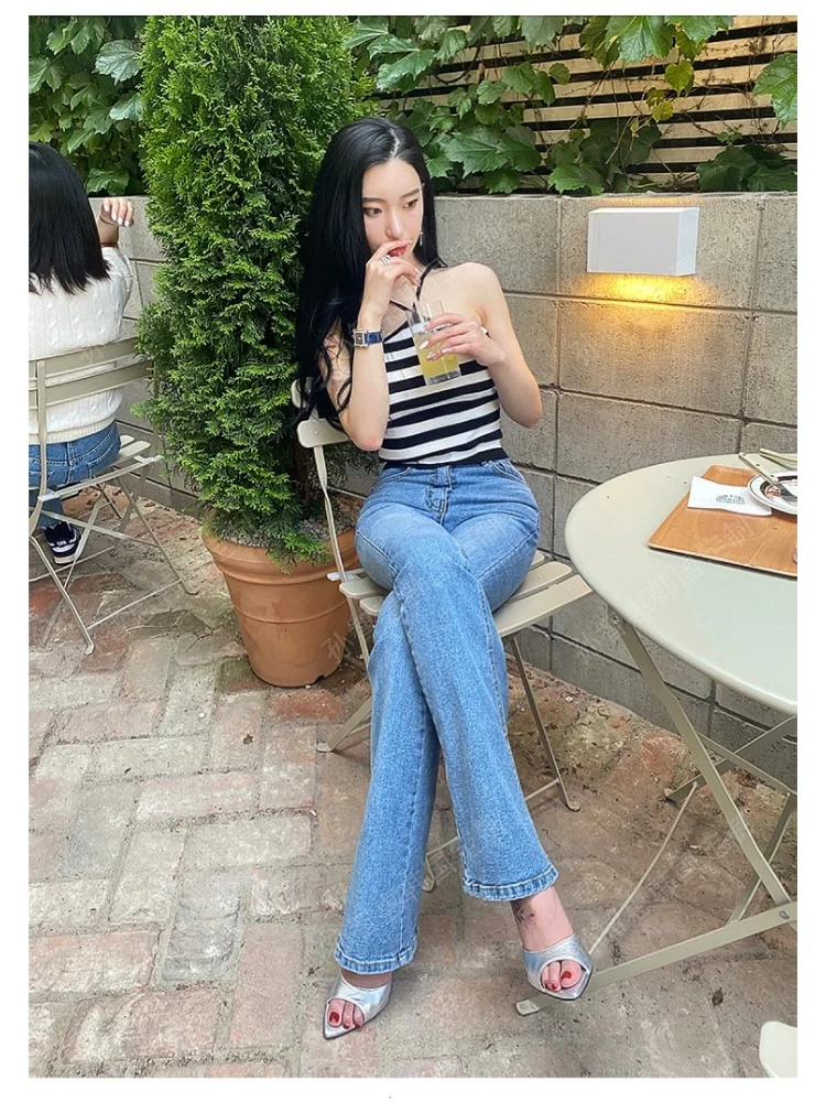 一双老气的，少妇白洁的，白色高跟尖头鱼嘴鞋