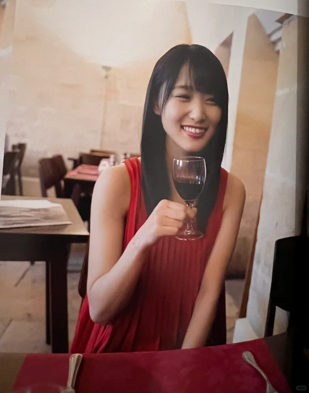 菅井友香的第一本写真太香艳了！