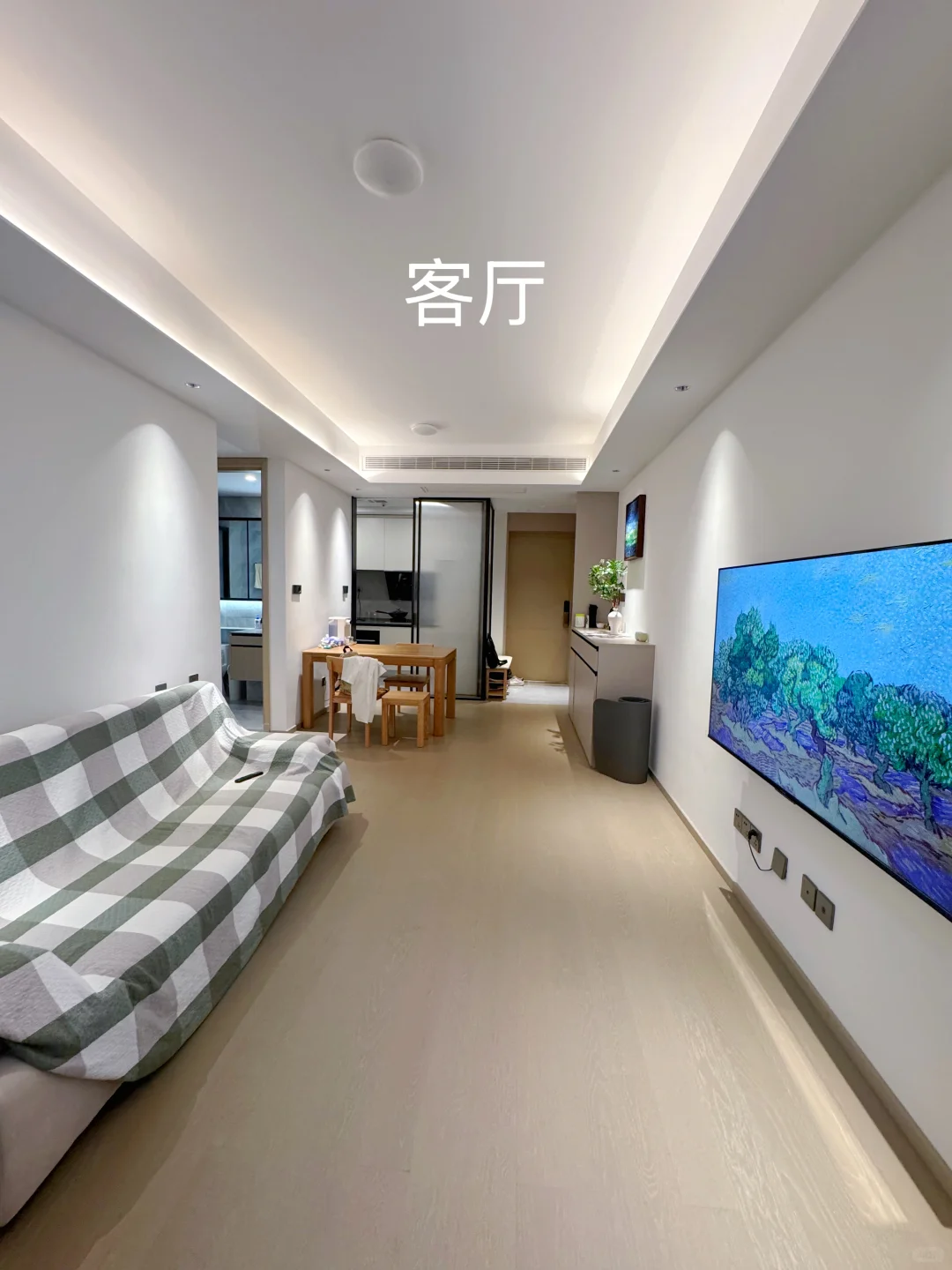 房东跟新工作跑了👀，含泪🥹出租