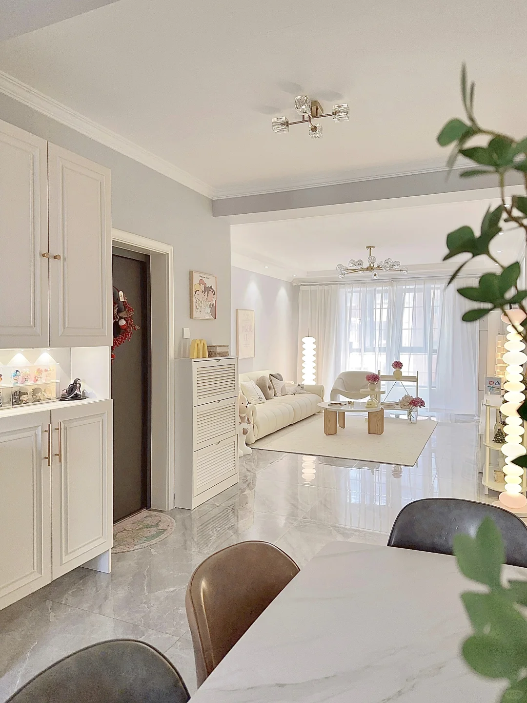 27岁，靠老公拥有了第一套Dream house！