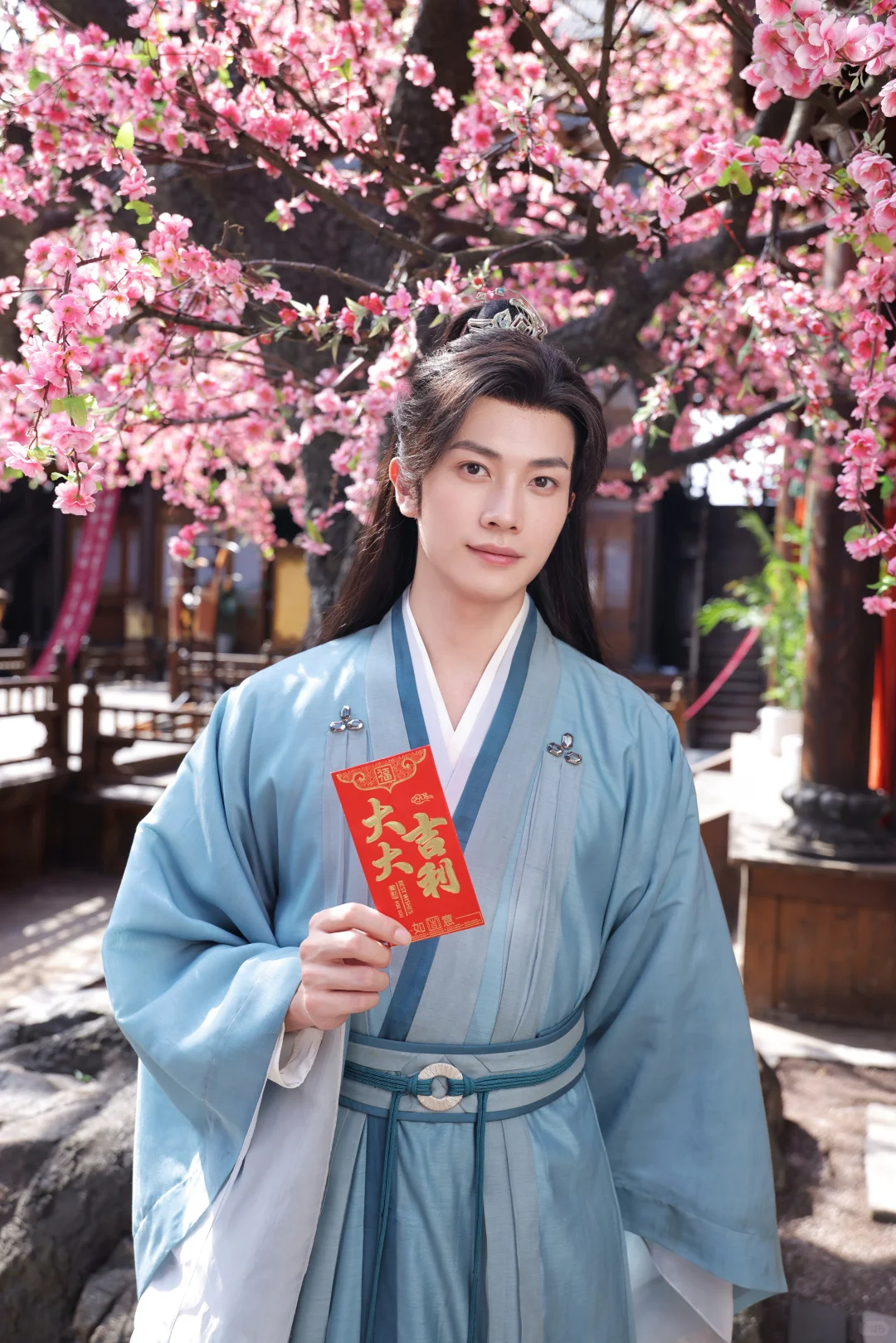 藏星开机大吉，男帅女美超甜超宠💕