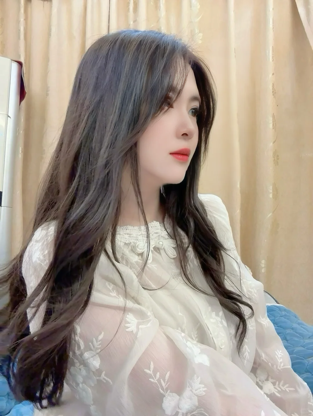 被人形容妹感姐 好像也没错😂