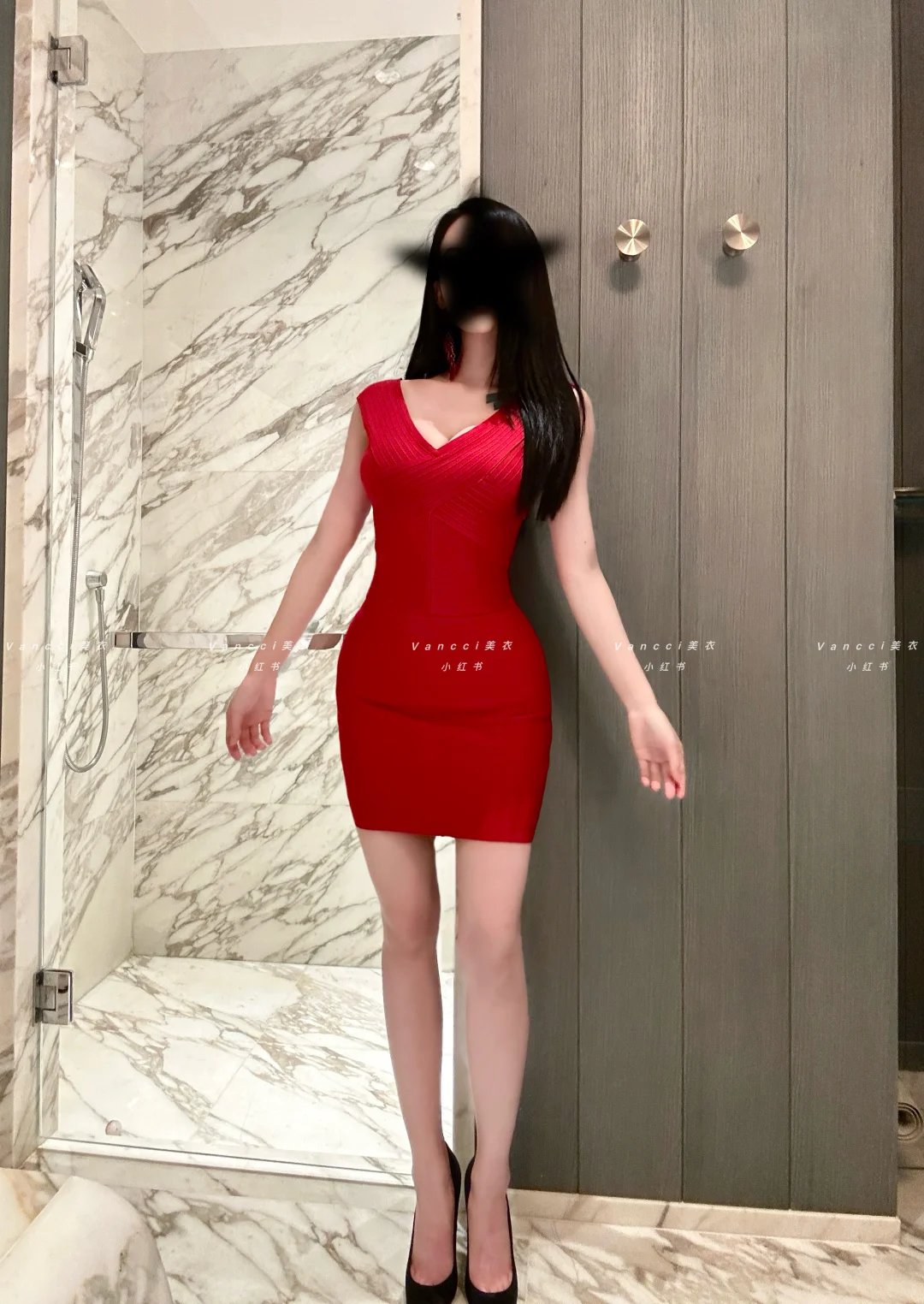 想要生活过得好 妩媚红裙不能少