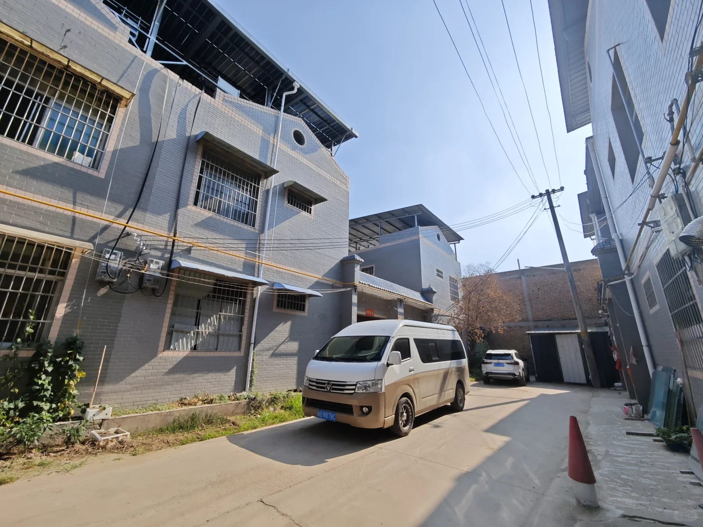 西安租房|离老城根20分钟|180平方|1000/月