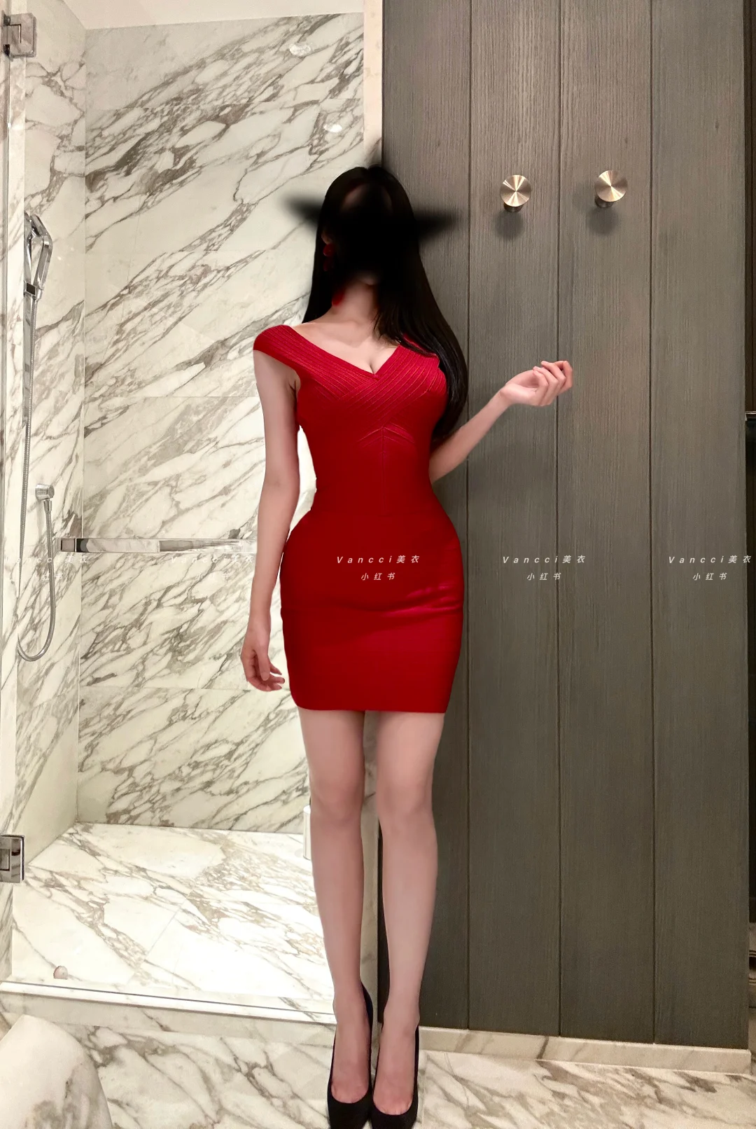 想要生活过得好 妩媚红裙不能少
