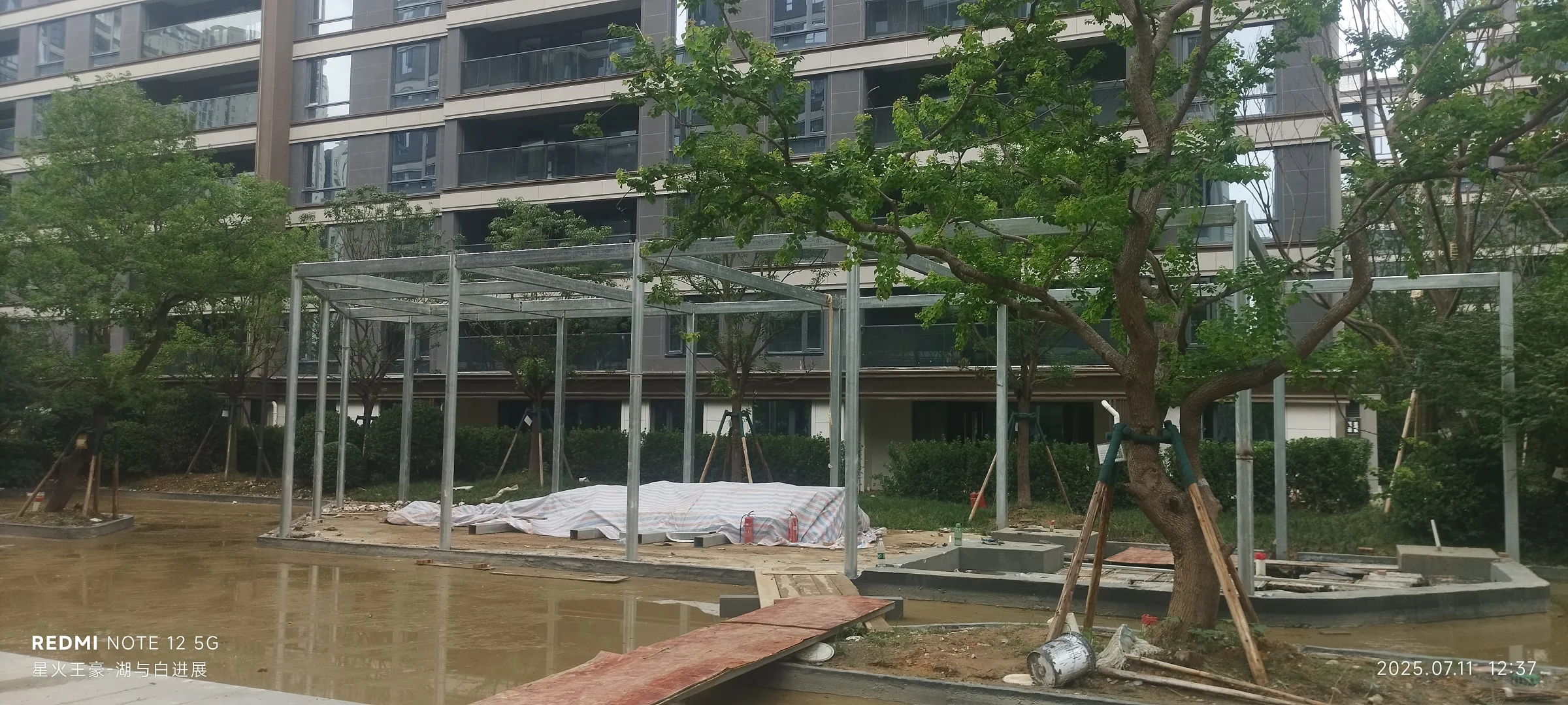 越秀湖与白开发商出来！