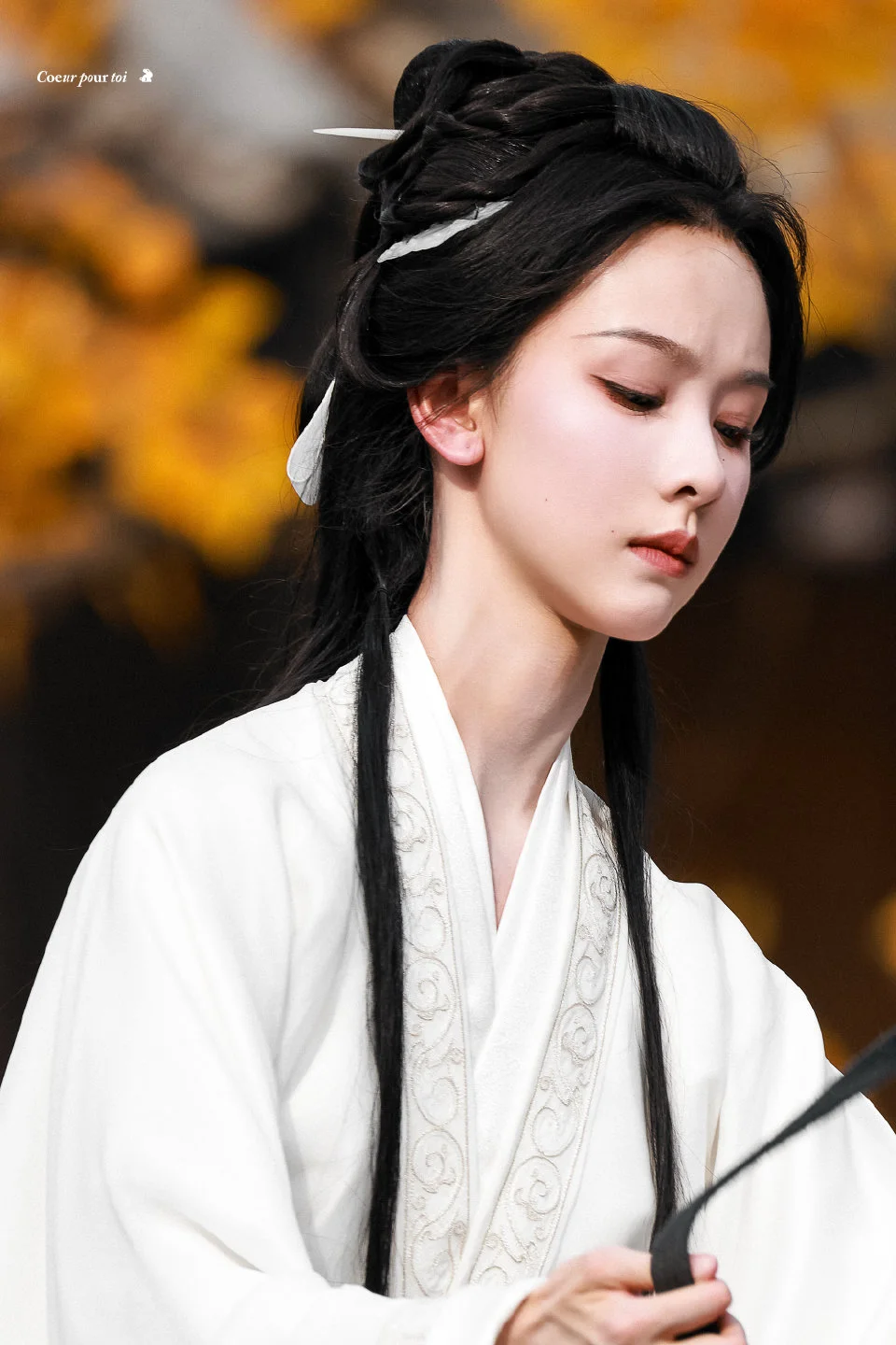 好爽的蹙眉，完全是主人