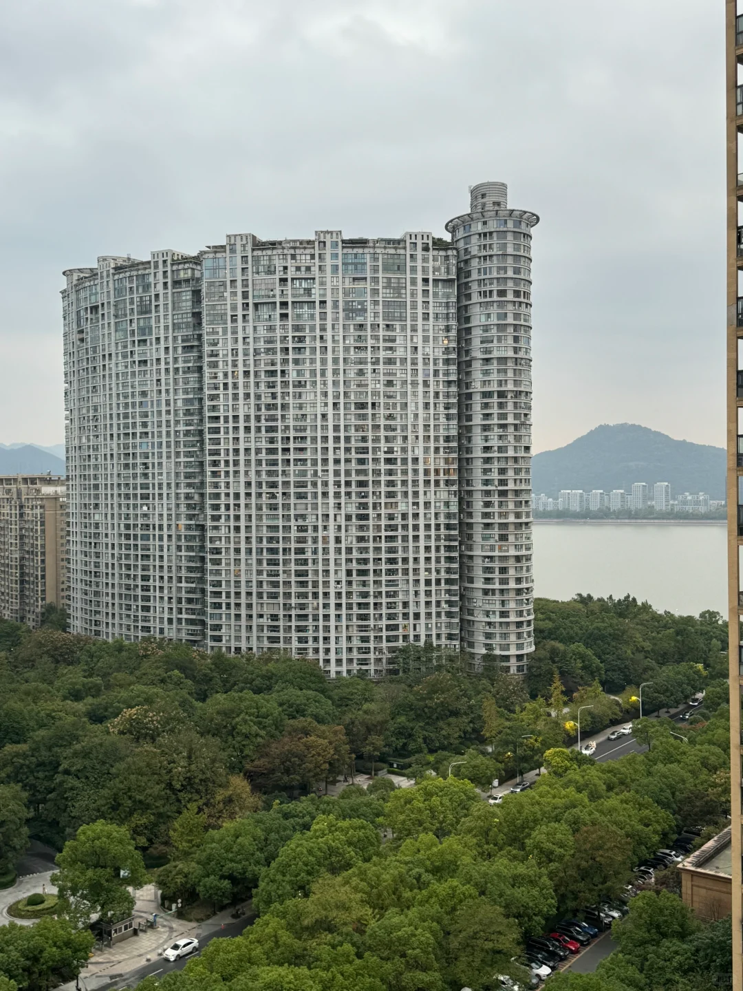 回迁房怎么才能卖掉