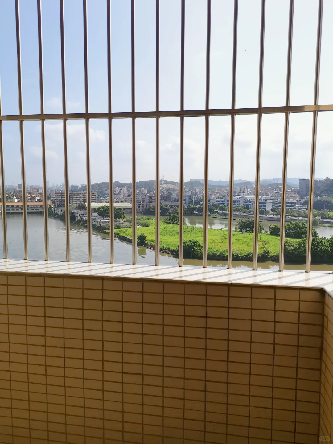 600住进阳光单间！独居女孩扫楼避坑指南