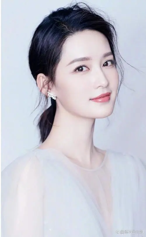 娱乐圈里的“清流”李沁