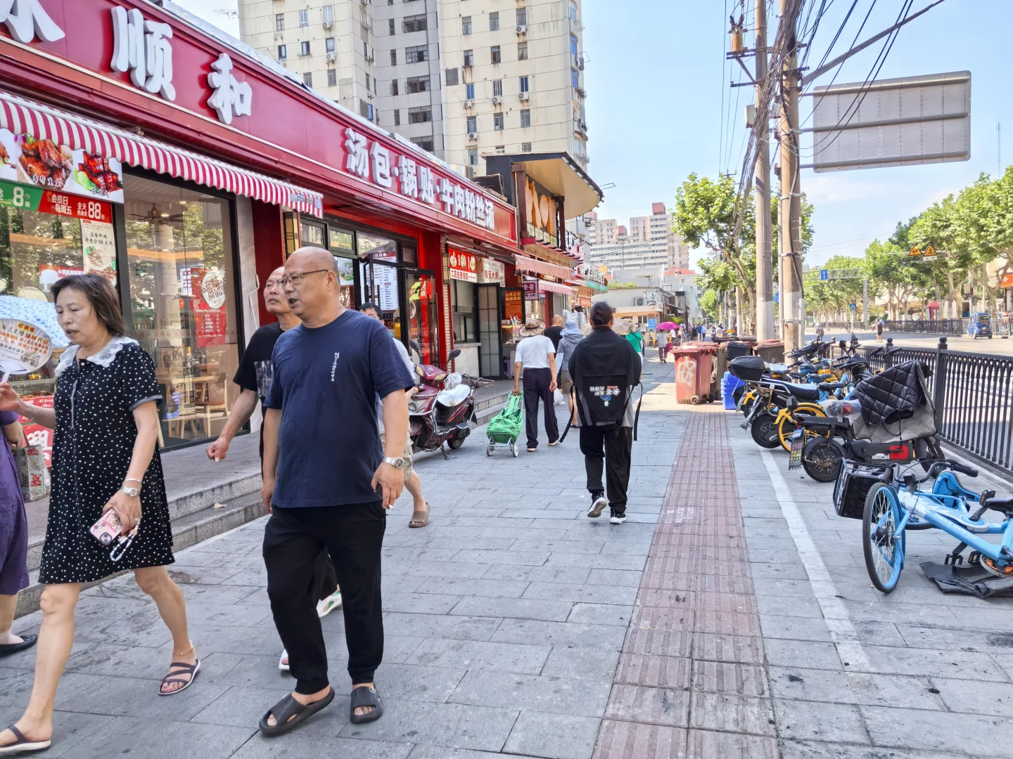 小面积沿街重餐饮商铺出租