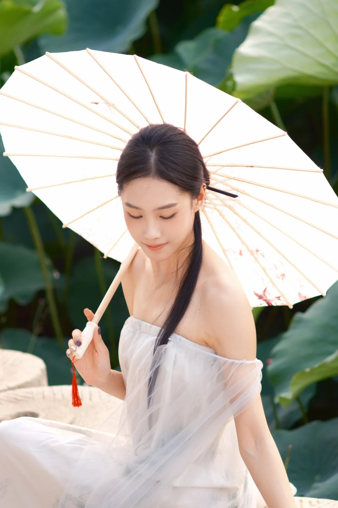 纵有千万金不及美人回眸一笑