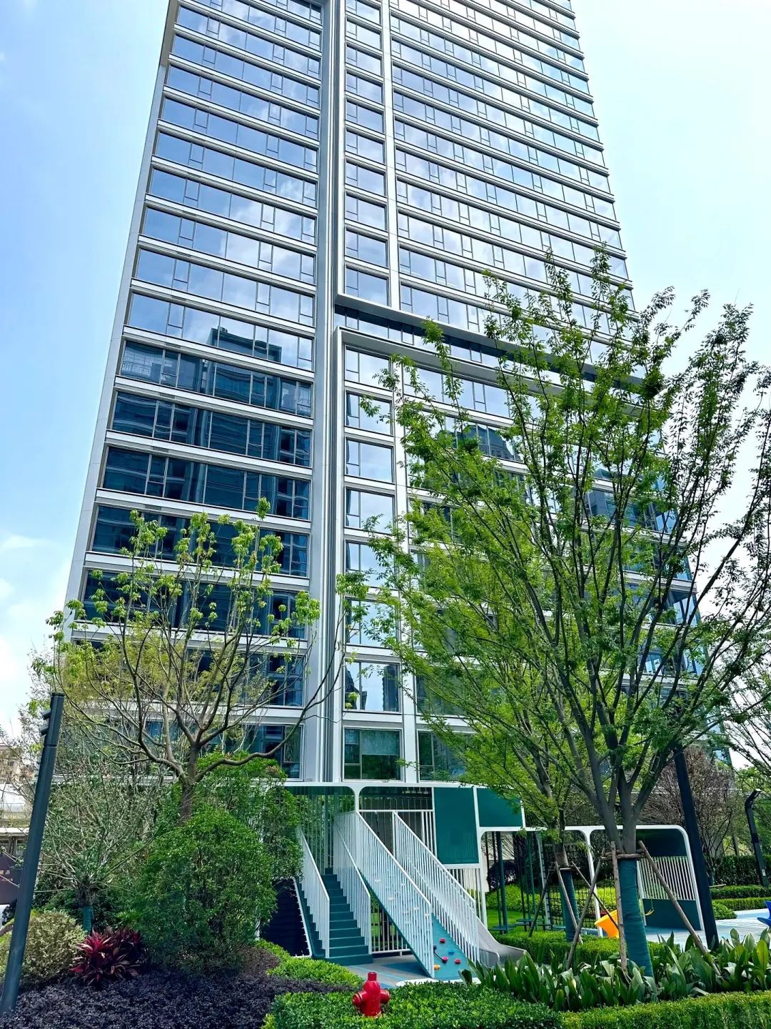 五象地铁口旁单价5000任选，月供1800清盘价
