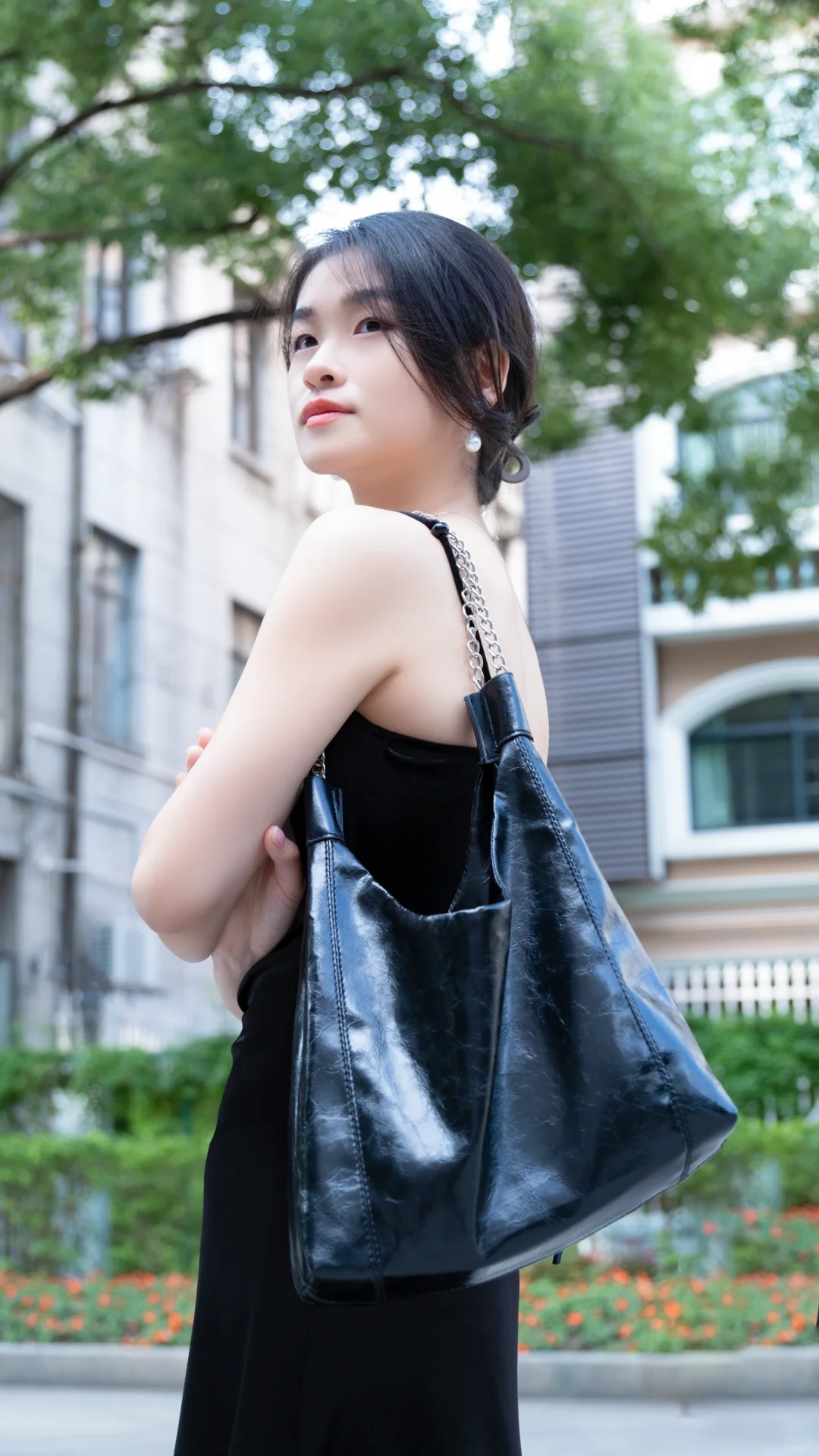 有被这个女孩的氛围感美哭！