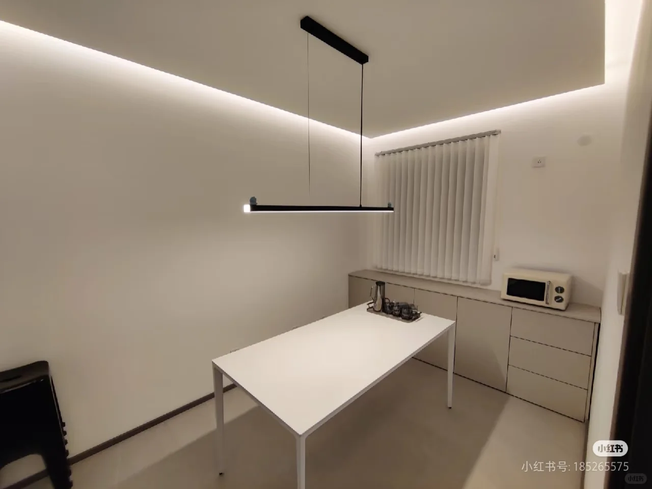 出售天山龙玺奶咖现代风洋房