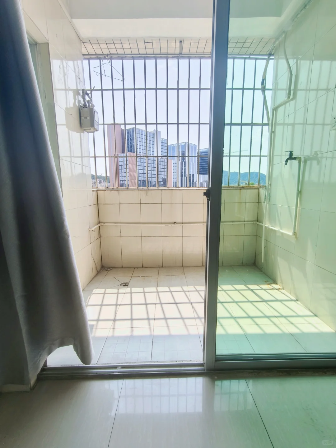 深圳自建房单间1180一个月电梯房，采光好