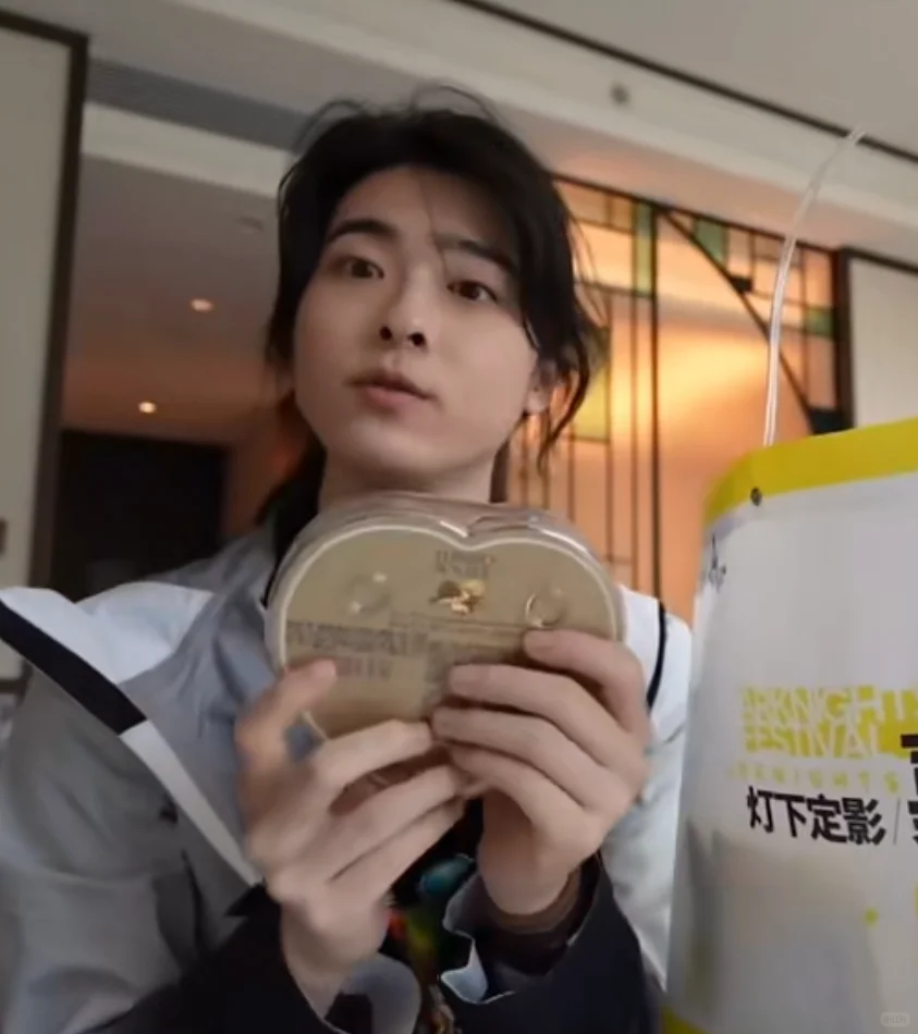 不是哥们，zc这么好看的吗