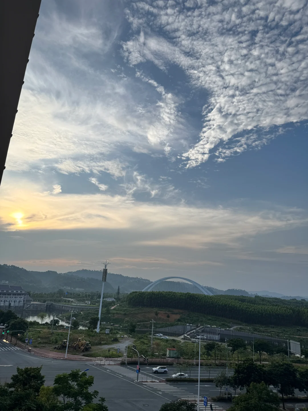 柳东买房 | 好梦与现实撞了个稀巴烂