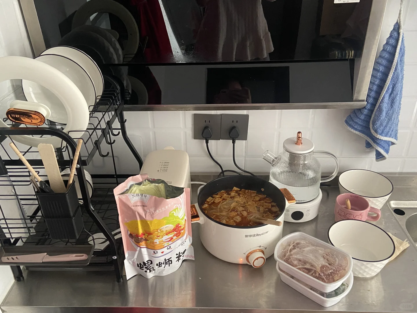 小屋不大，但一切都刚刚好