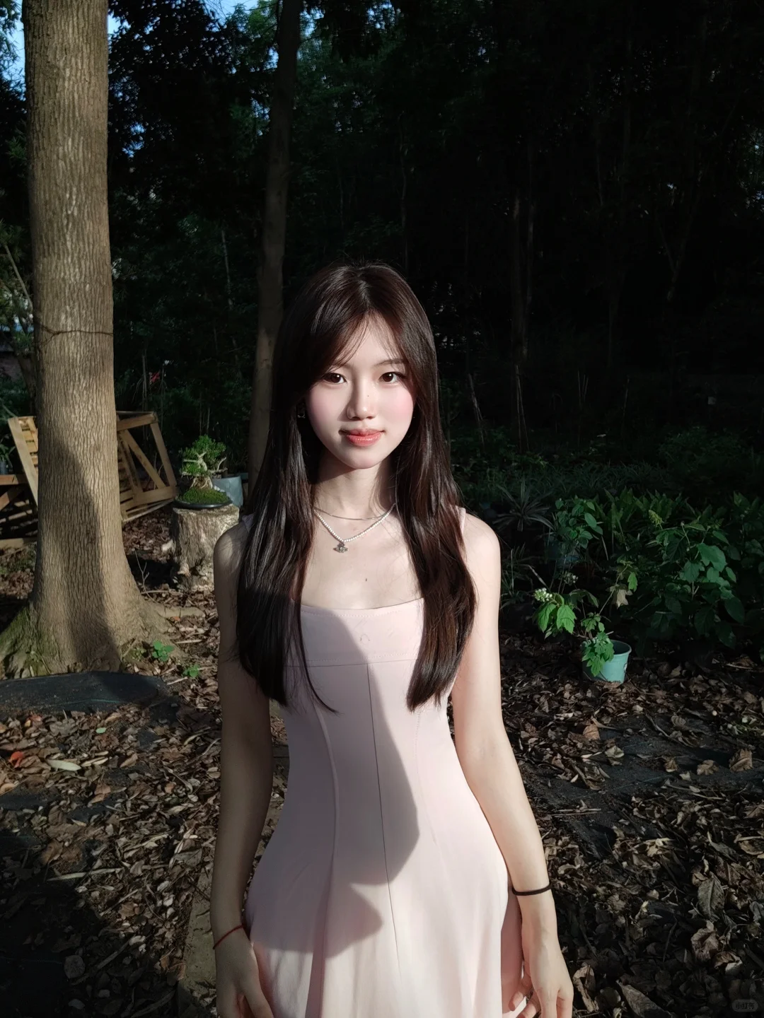 救🆘，现在美颜相机可以直接ai换装吗