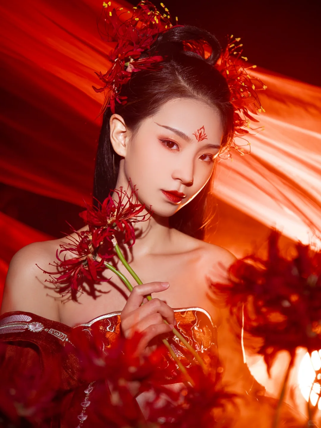 冷酷妖艳的彼岸花写真你见过吗？