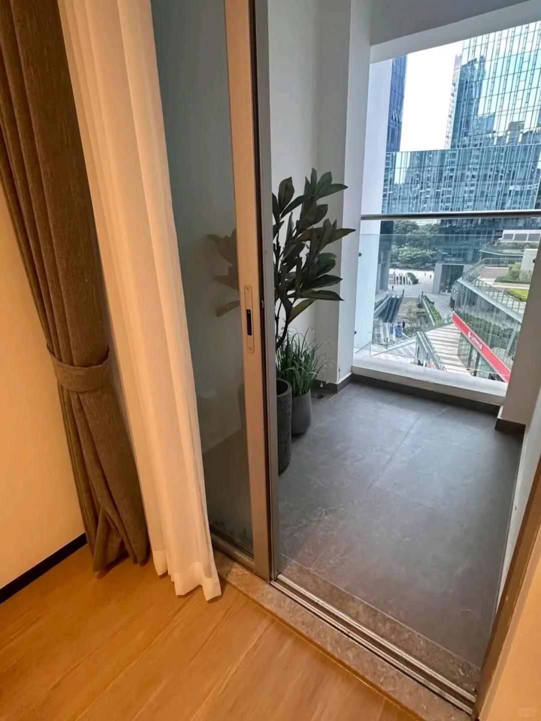 不议价! 18w急出这套loft公寓!