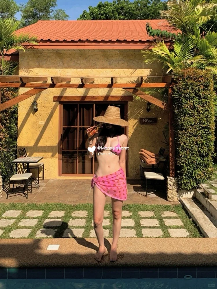 度假！海岛！粉色比基尼！🌴太美啦！