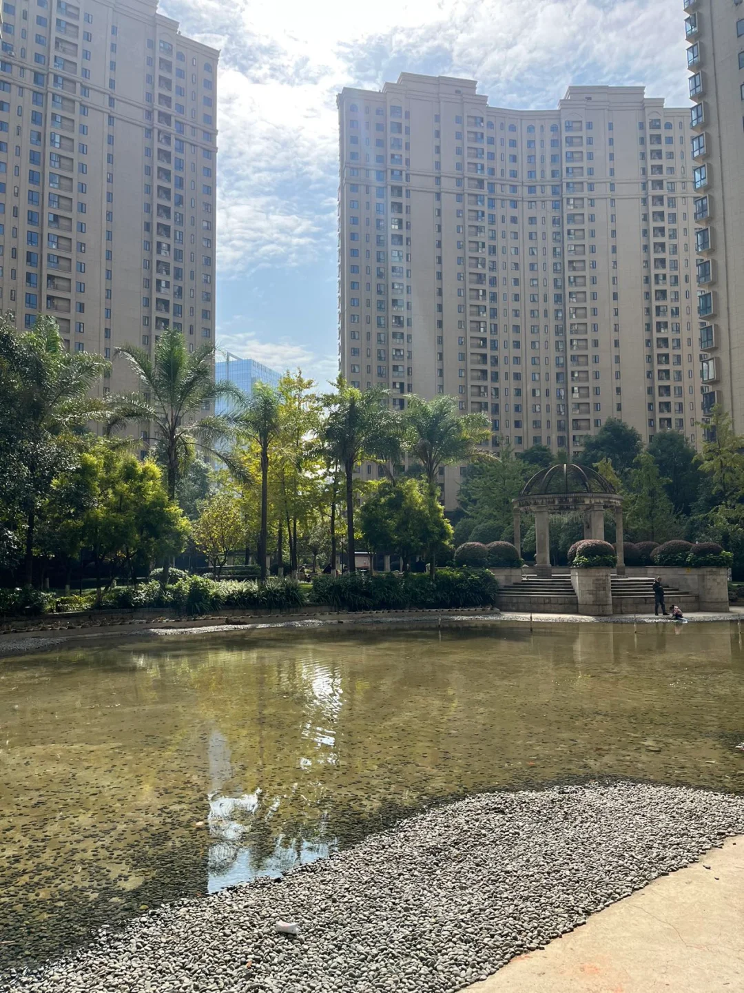 听说小红书可以卖房了～龙泉大面，套二。